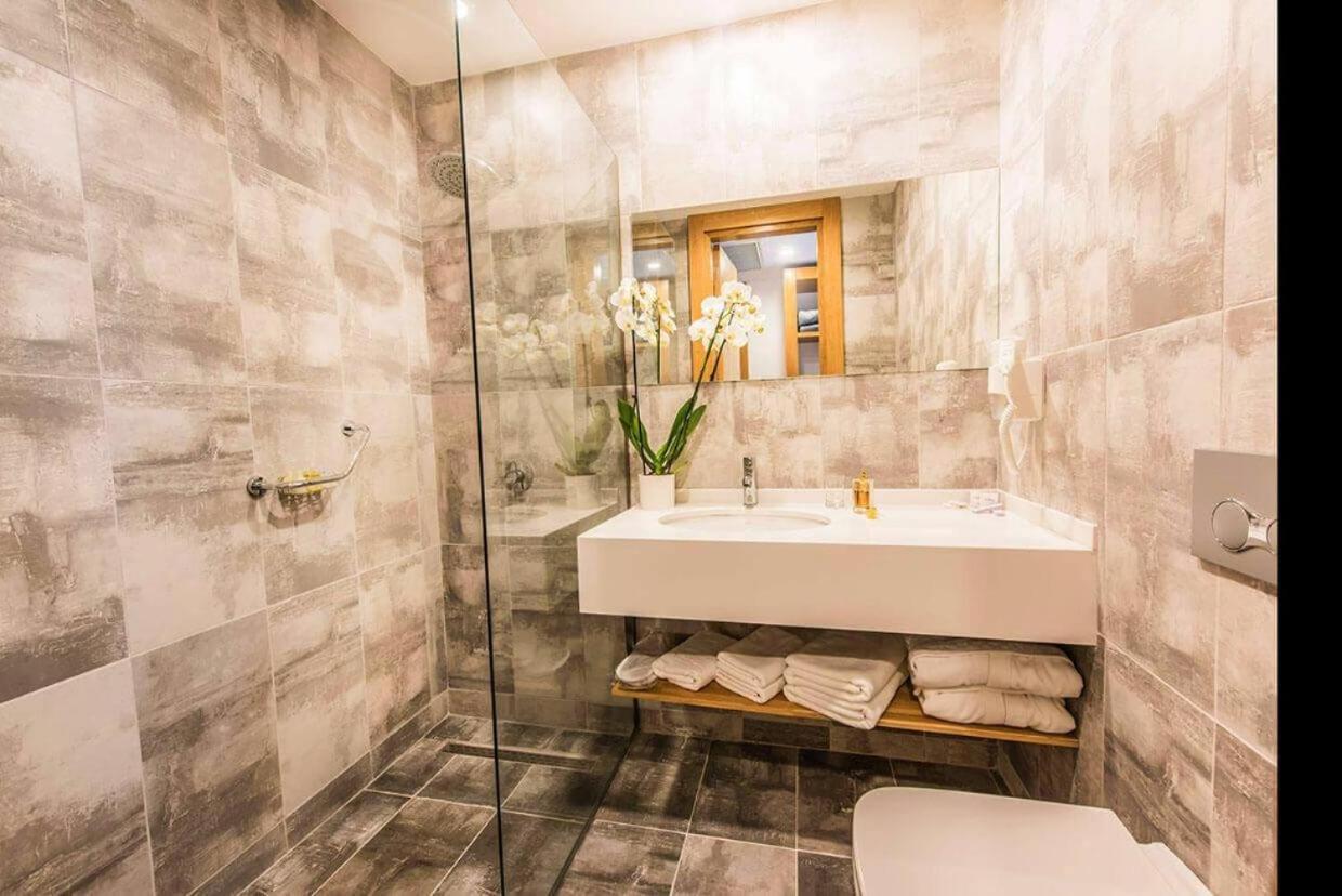 Ingate Hotel Ammókhostos Eksteriør bilde